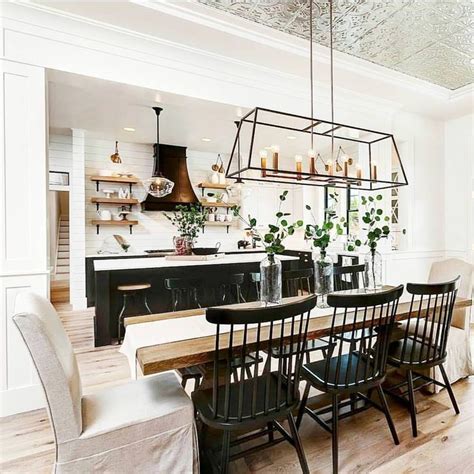 Modern farmhouse kitchen | Modern farmhouse dining room, Farmhouse dining room, Modern farmhouse ...