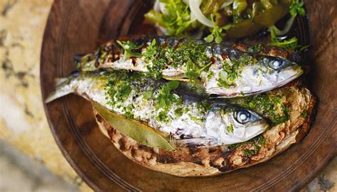 The simple beauty of Portuguese-style grilled sardines | The Splendid Table