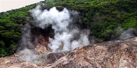 硫磺泉 圣卢西亚弹簧火山丘陵绿色蒸汽地热活动高清图片下载-正版图片320492059-摄图网