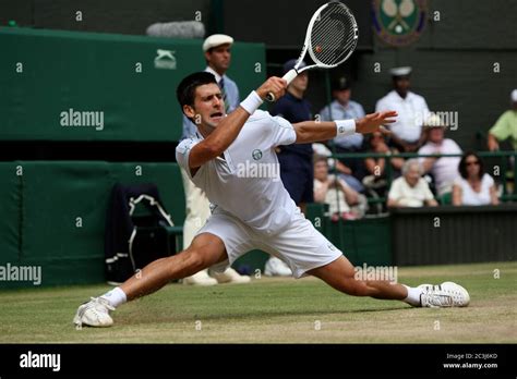 Novak djokovic forehand hi-res stock photography and images - Alamy