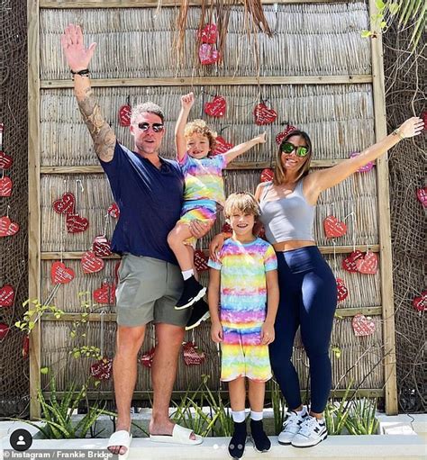 Frankie Bridge shares an adorable family photo as she 'leaves a piece ...