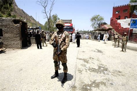 PAKISTAN-TORKHAM-BORDER WITH AFGHANISTAN-OPEN