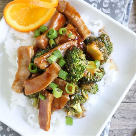 Pork and Broccoli Stir Fry {Quick + Delish} | Lil' Luna