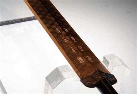 The Sword of Goujian - still untarnished after 2700 years