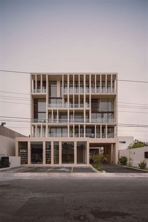 Manté Apartments / Esencial Studio | ArchDaily