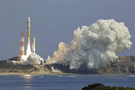 Japan launches H3 rocket, destroys it over 2nd-stage failure