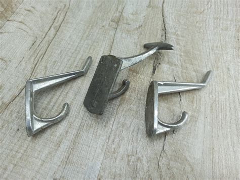 3 Vintage Metal Coat Hooks Rustic silver hooks figured | Etsy