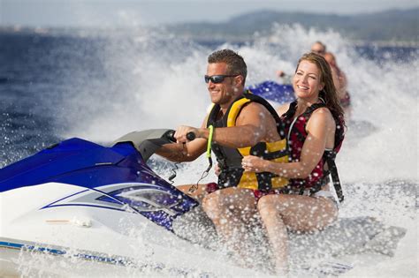 The BEST Myrtle Beach Watersports & Water Activities For All Ages