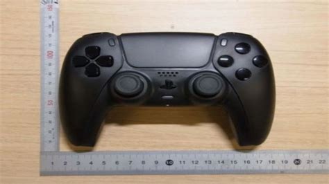 A black PS5 DualSense controller has appeared again - The Tech Game