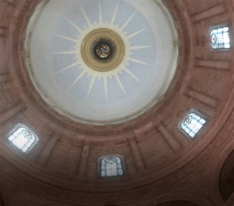 Inside Victoria Memorial in Kolkata, India : r/ArchitecturalRevival