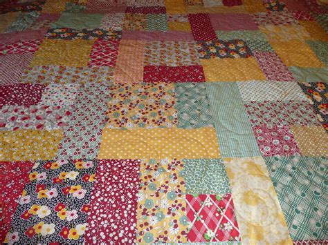 Acorn Ridge Quilting: Connie's Yellow Brick Road Quilt