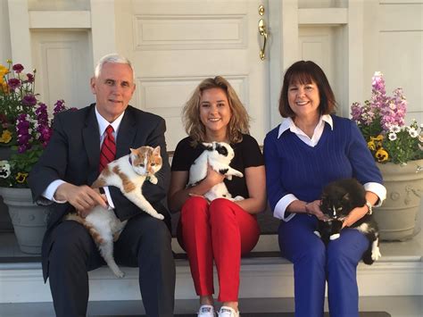 Mike Pence and family with their pets | MyConfinedSpace