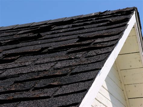 Signs Your Roof is Suffering from Heat Damage - Aces Roofing