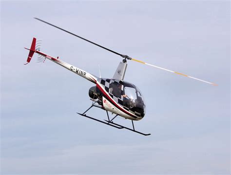 Helicopter Lessons- 30 Minute R22 - Learn to Fly, UK Exclusive Training