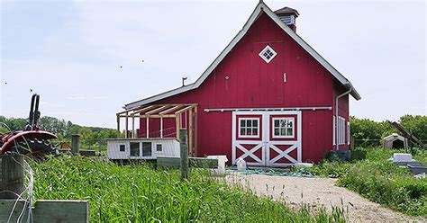 See how a family revitalized this 1800s farmhouse with an award-winning ...