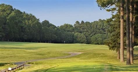 Hillandale Golf Course in Durham, NC | Presented by BestOutings