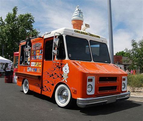 vintage ice cream truck music box - Bong Whitehurst