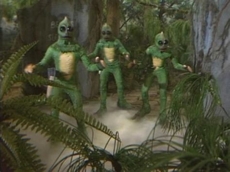 Watch out! It's the Sleestak!!!!!! | Land of the lost, Morning cartoon ...