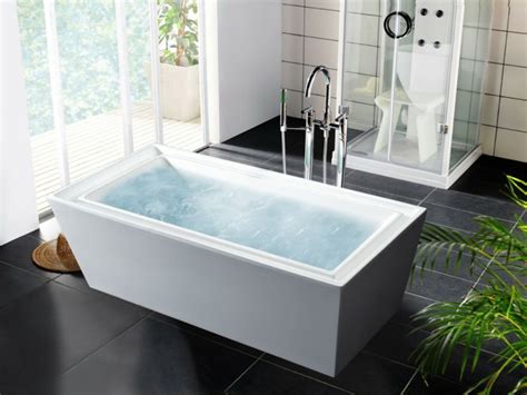 Pros And Cons Of Whirlpool Tubs | Free standing bath tub, Free standing ...