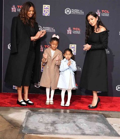 Vanessa Bryant and Daughters Honor Kobe Bryant in Emotional Handprint ...