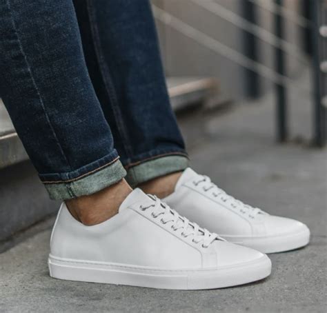 The 10 Best Leather Sneakers for Men | Minimalist, Low Profile, Dressy ...