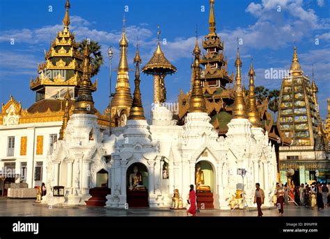 Myanmar (Burma), Rangoon Division, Rangoon City, square of Shwedagon ...