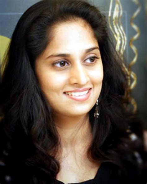 Shalini Ajith to make her acting comeback? - TeluguBulletin.com