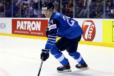 2019 NHL draft: Rangers scoop up Kaapo Kakko with No. 2 pick