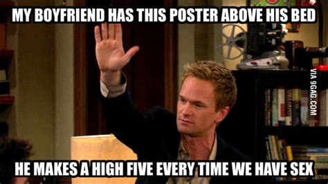 High five with Barney! - 9GAG