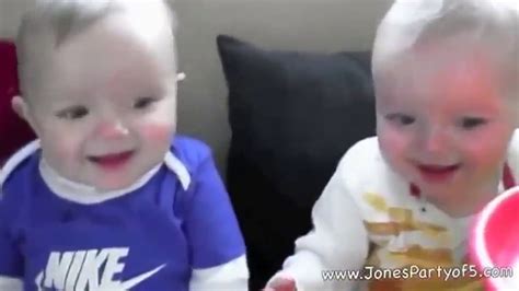 Funny baby bloopers | Funny baby escapes - YouTube