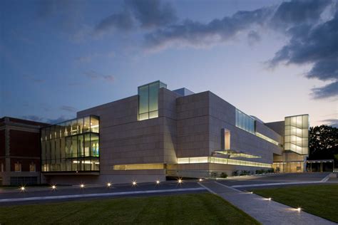 Virginia Museum of Fine Arts / Rick Mather + SMBW | ArchDaily