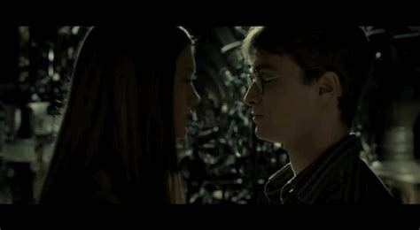 Ginny and Harry Kiss scene - Гарри Поттер Фан Art (21619789) - Fanpop