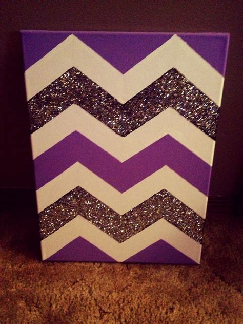 DIY chevron patterned canvas - this would actually look really cute in pink, above Gianna's bed ...