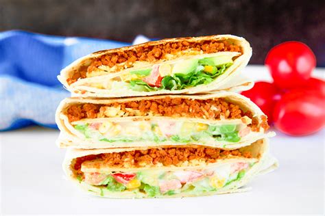 Easy Vegan Crunchwrap Supreme (Taco Bell Copycat) - Wow, It's Veggie?!