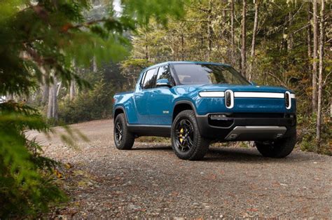 2024 Rivian Truck - Gusta Katrina