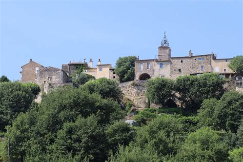 Top 15 des plus beaux villages du Luberon - La terre est un jardin