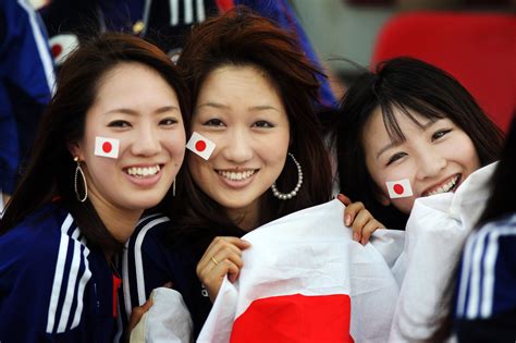 66 Beautiful Football Fans Spotted At The World Cup - APTOPIX Mideast ...