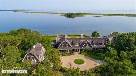 Edgartown Luxury Waterfront with Infinity Pool #609