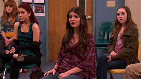 Watch Victorious Season 2 Episode 6: VICTORiOUS - Tori Tortures Teacher – Full show on Paramount ...