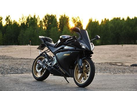 Yamaha YZF-R 125 125 cm³ 2011 - Jyväskylä - Moottoripyörä - Nettimoto