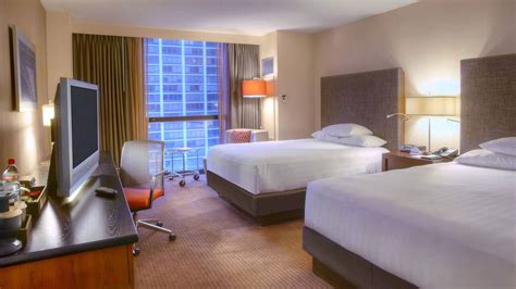 Photos and Reviews | Hyatt Regency Chicago