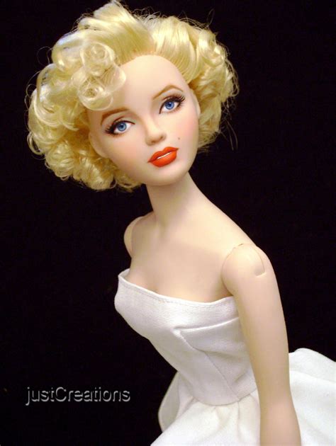 Dazzling Divas: Marilyn Monroe Barbie Dolls