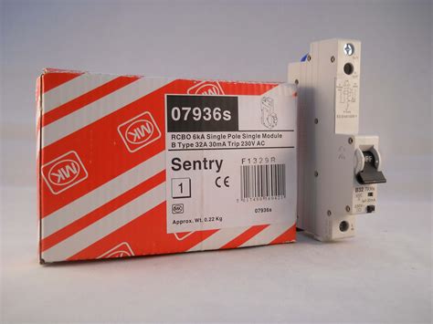 MK RCBO 32 Amp 30mA Type B 32A Sentry B32 07936S 7936S NEW - Willrose Electrical - Discontinued ...