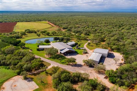 Full Draw Ranch for Sale in Big Wells, TX - Dimmit County | Farm & Ranch