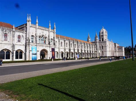 Top Tourist Attractions in Lisbon, Portugal