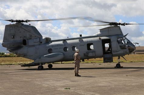 Boeing-Vertol CH-46E Sea Knight - Pearl Harbor Aviation Museum