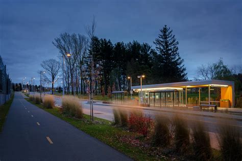 CAMPUS DE L'UNIVERSITÉ LAVAL, Québec, Canada - Lumca - Outdoor Lighting Manufacturer