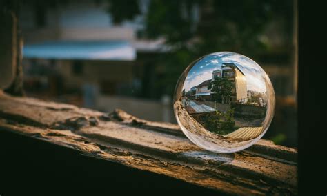 Clear Glass Sphere · Free Stock Photo