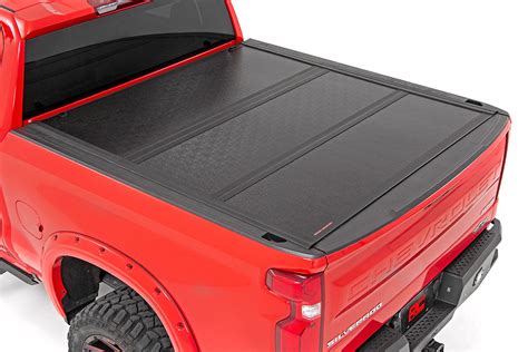 Rough Country 47120580 Low Profile Hard Tri-Fold Tonneau Cover 19-20 ...