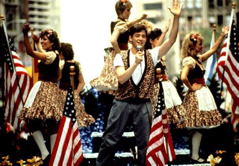 30 years ago today, Ferris Bueller caught foul ball at Cubs game, sang ...